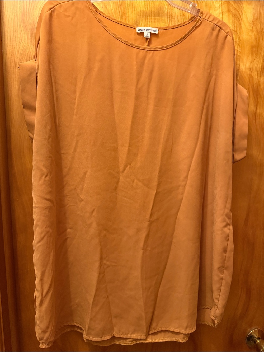 Zenana Outfitters Women's Rust Tan Blouse